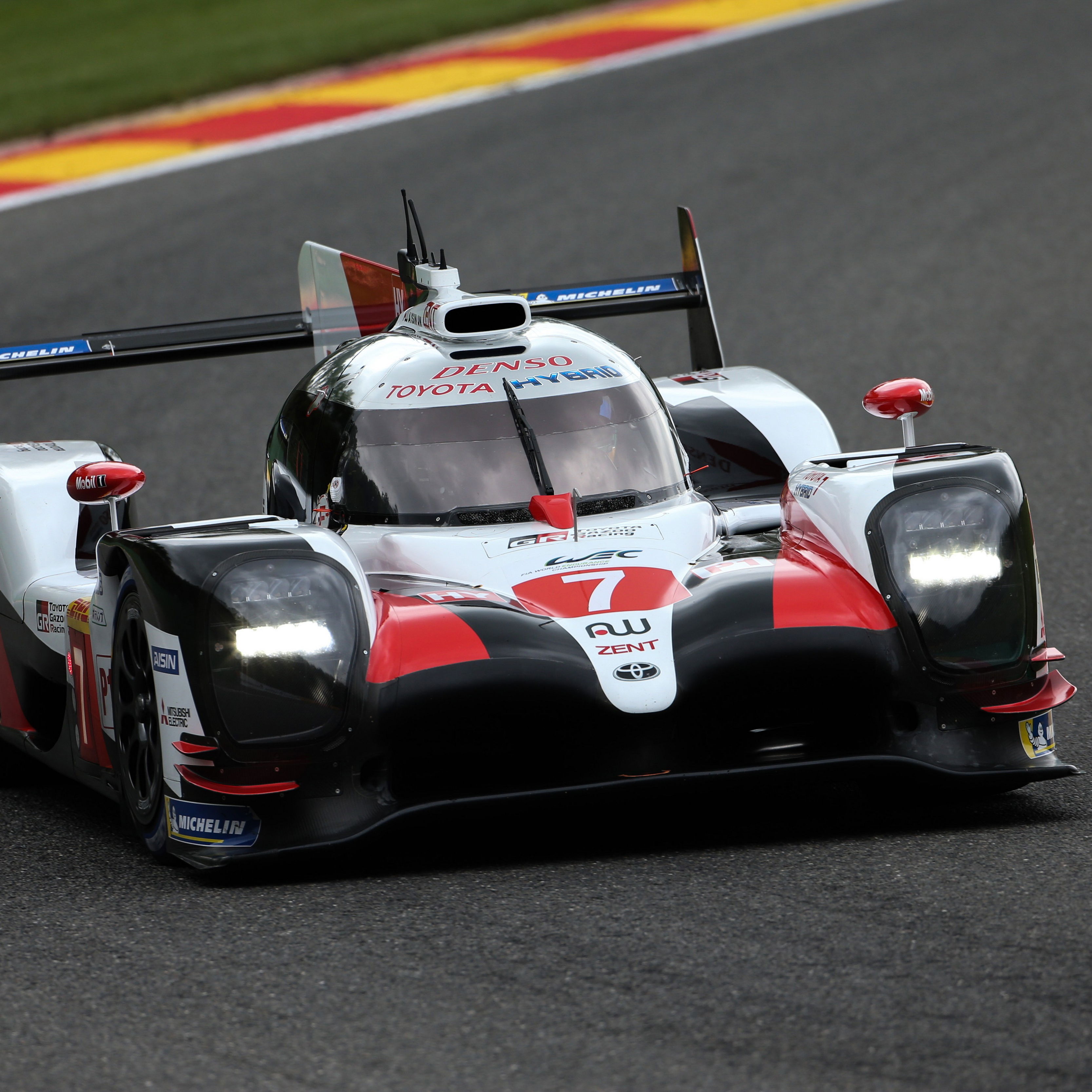 Buemi: Toyota 'benar-benar keluar dari pertarungan' di Shanghai WEC